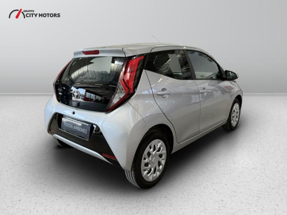 Toyota Aygo usata a Monza e Brianza (7)