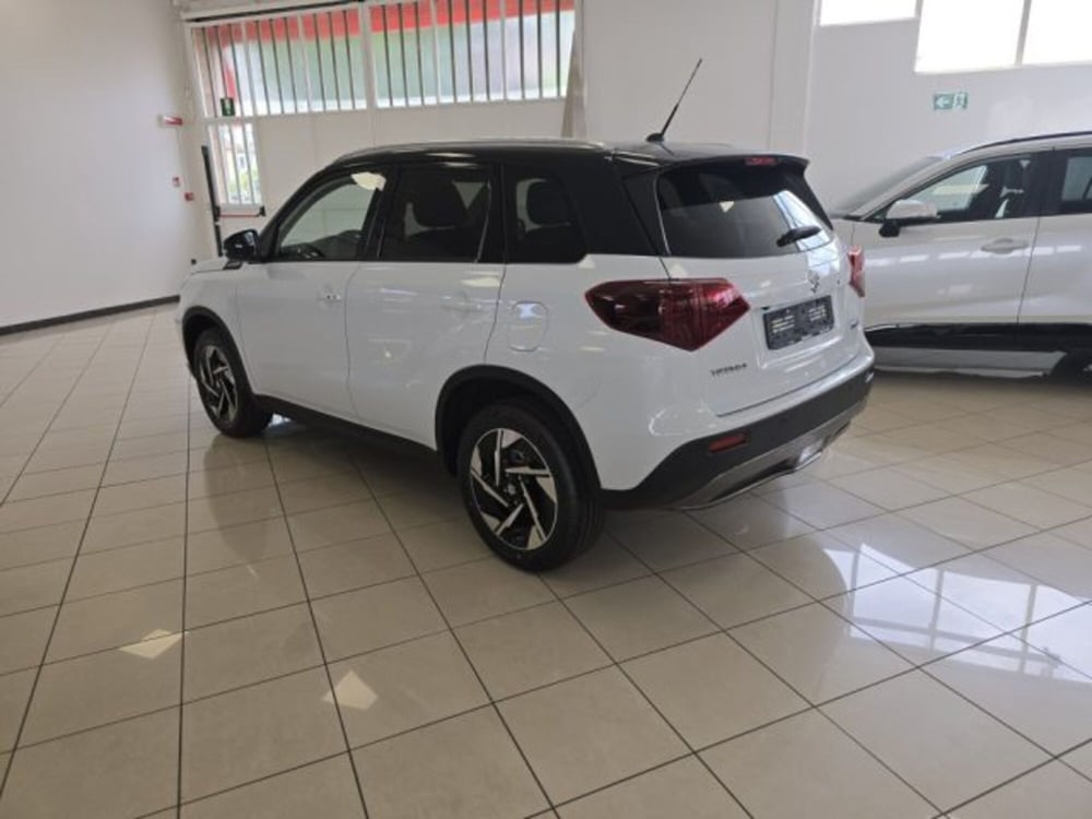 Suzuki Vitara nuova a Reggio Emilia (4)