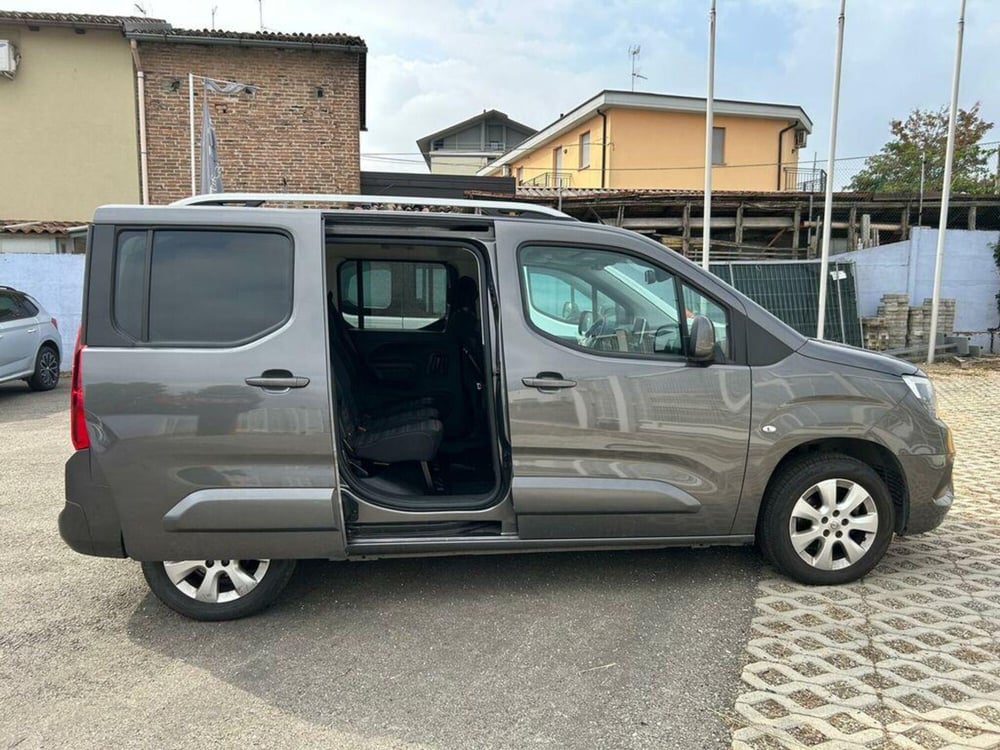 Opel Combo Life usata a Piacenza (14)