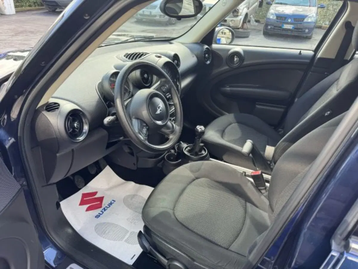 MINI Mini Countryman usata a Macerata (9)