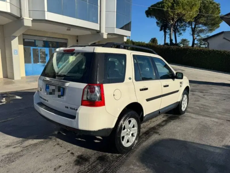 Land Rover Freelander usata a Macerata (5)