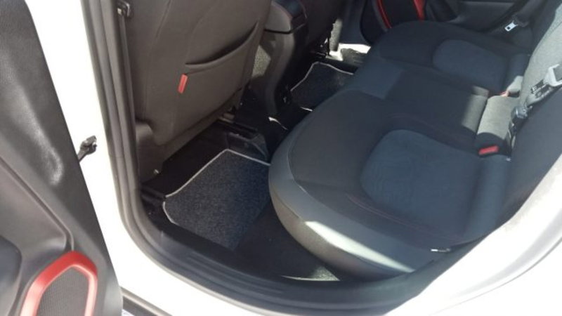 Jeep Renegade usata a Macerata (13)