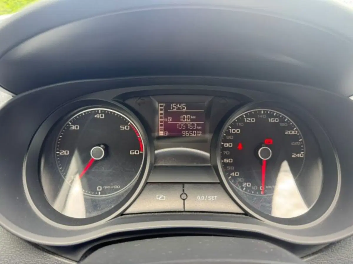 SEAT Ibiza ST usata a Macerata (10)