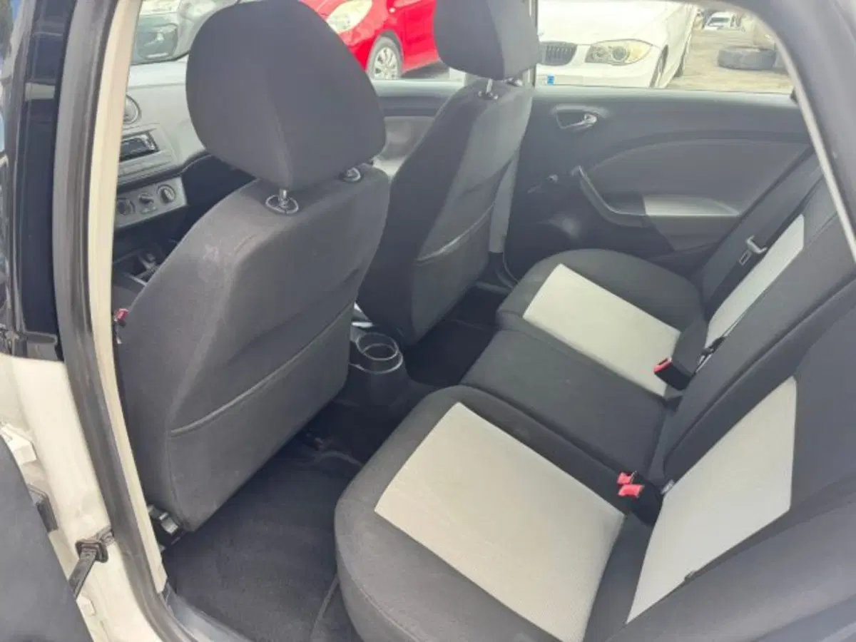 SEAT Ibiza ST usata a Macerata (8)