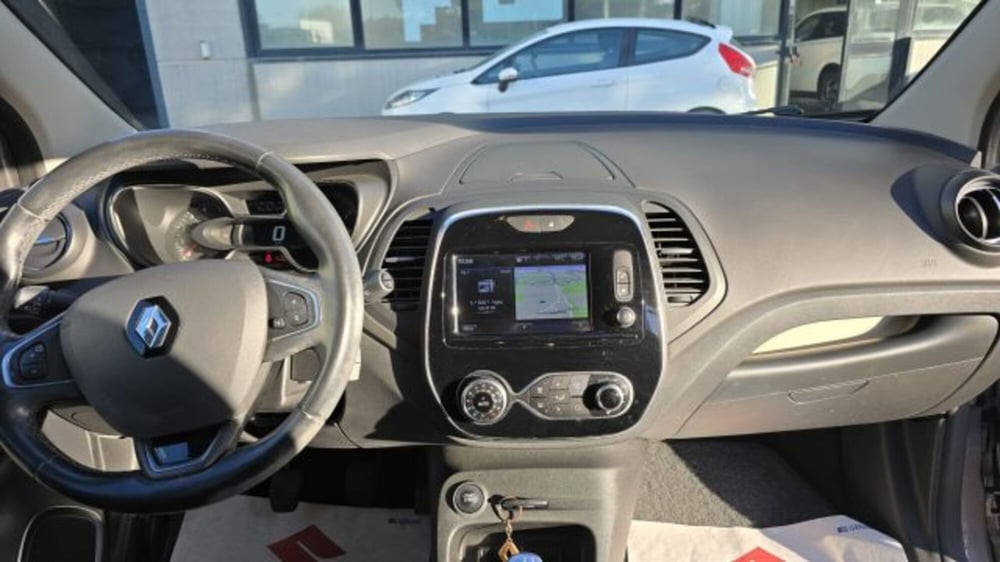 Renault Captur usata a Macerata (8)