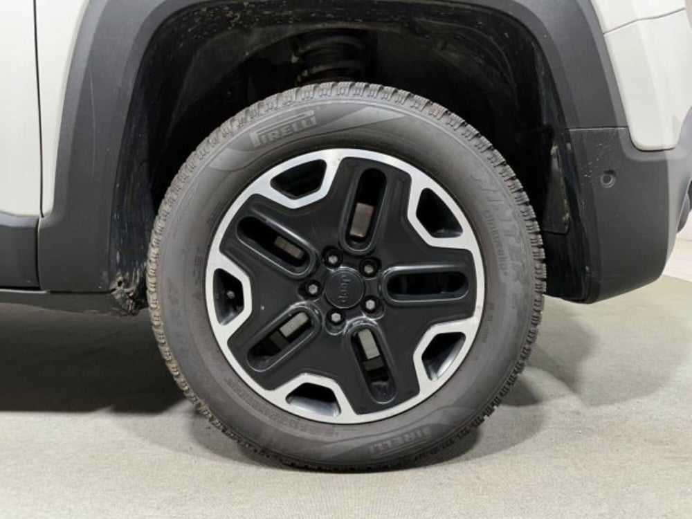 Jeep Renegade usata a Sondrio (9)