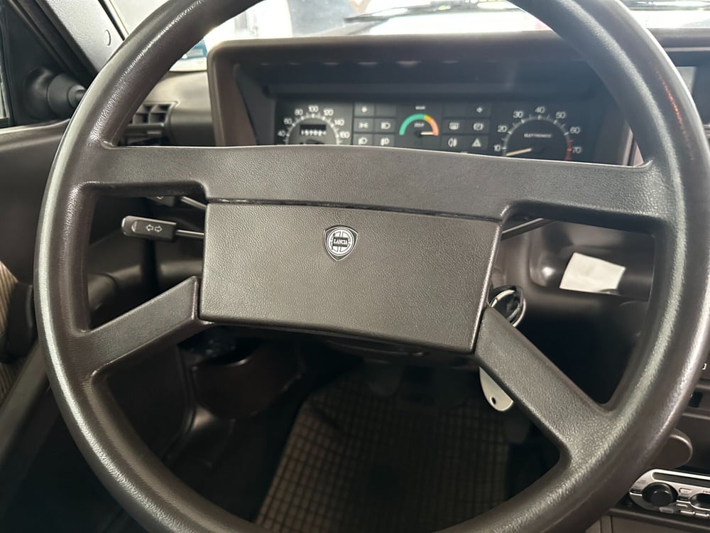 Lancia Prisma usata a Frosinone (9)
