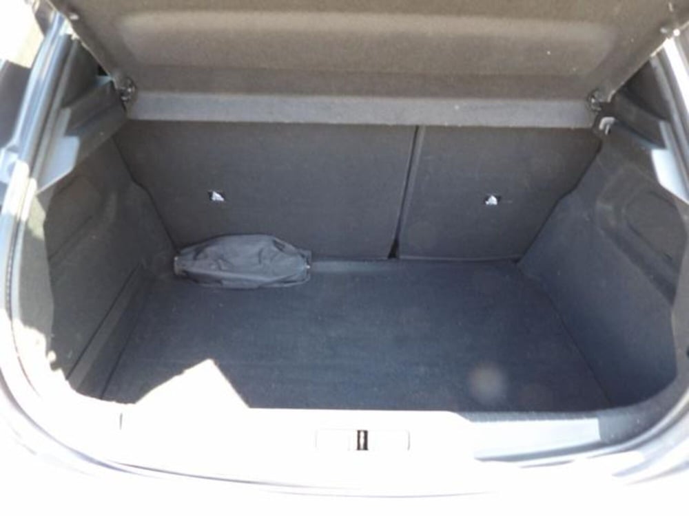 Peugeot 208 usata a Treviso (17)