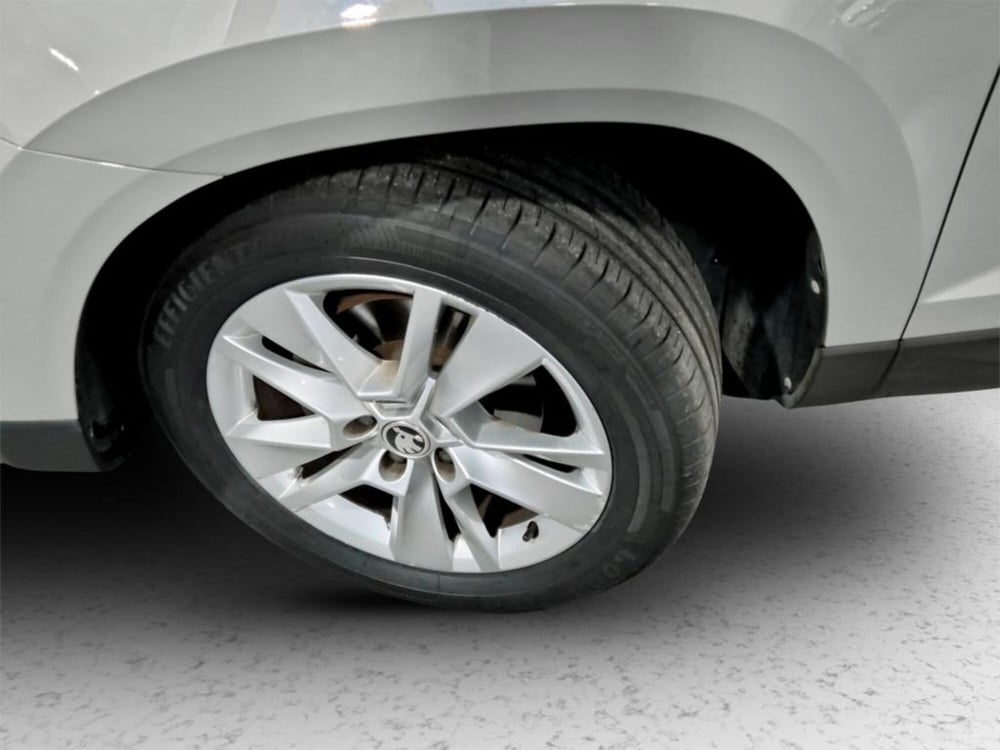 Skoda Karoq usata a Padova (9)