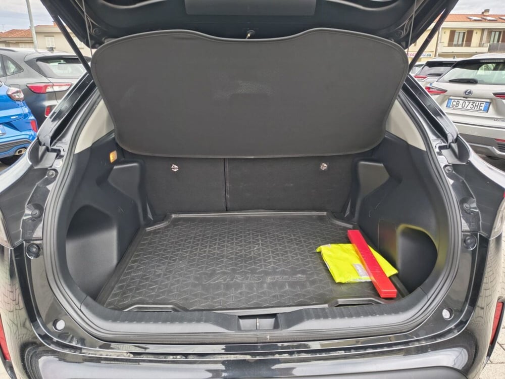 Toyota Yaris Cross usata a Firenze (7)
