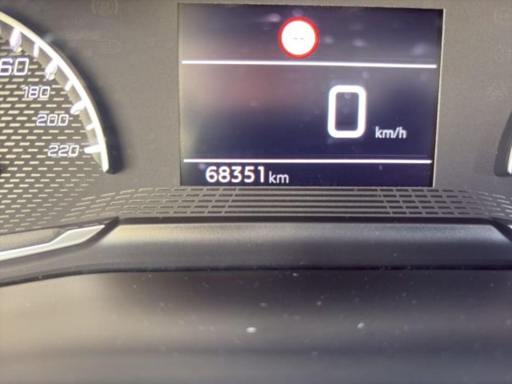 Peugeot 208 usata a Perugia (13)