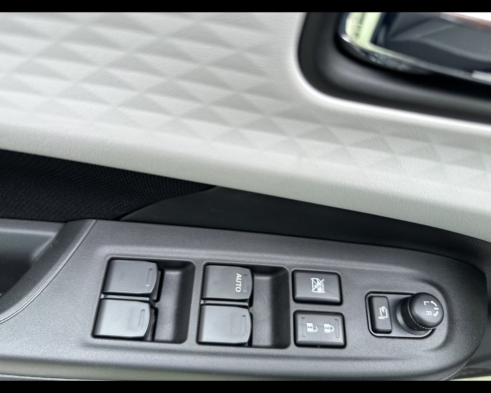 Suzuki Swift nuova a Treviso (13)
