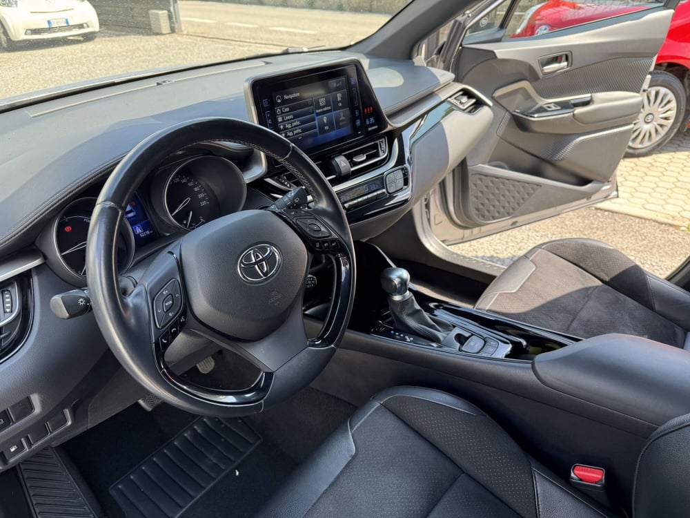 Toyota Toyota C-HR usata a Como (10)