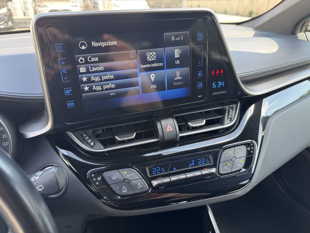 Toyota Toyota C-HR usata a Como (13)