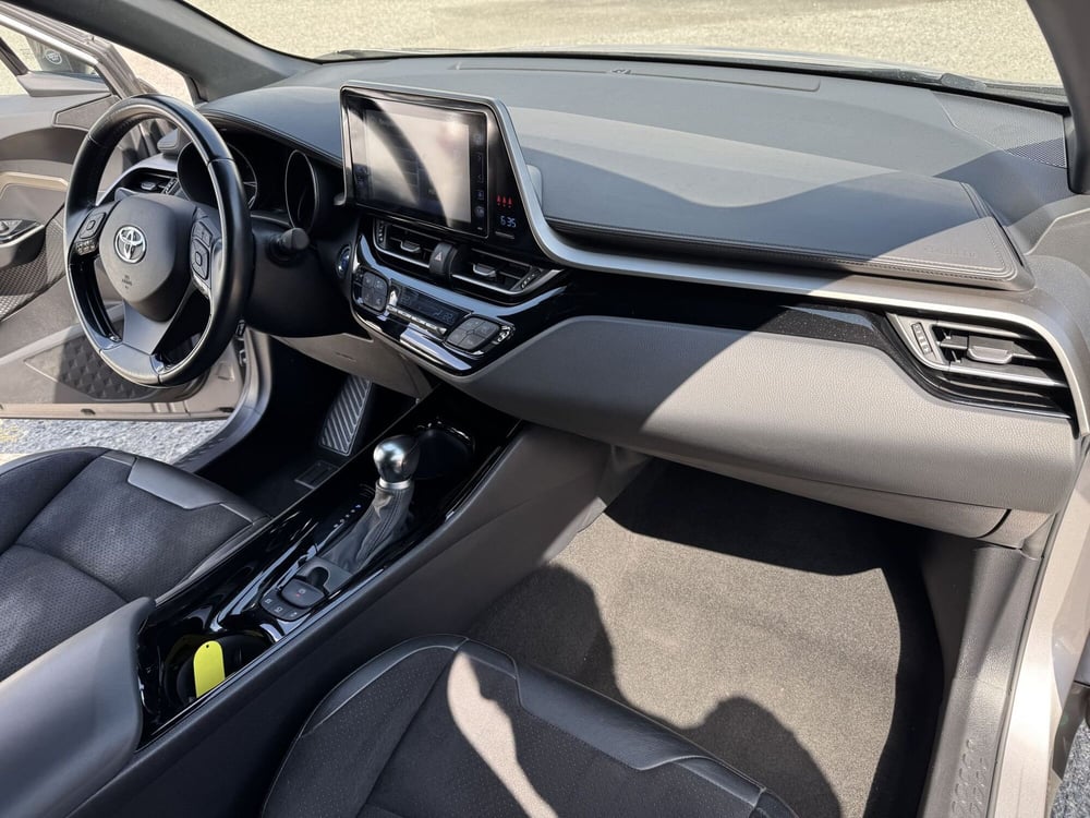 Toyota Toyota C-HR usata a Como (5)