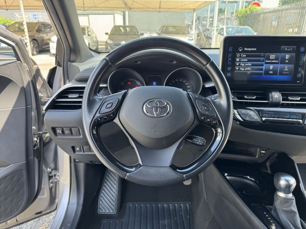 Toyota Toyota C-HR usata a Como (8)