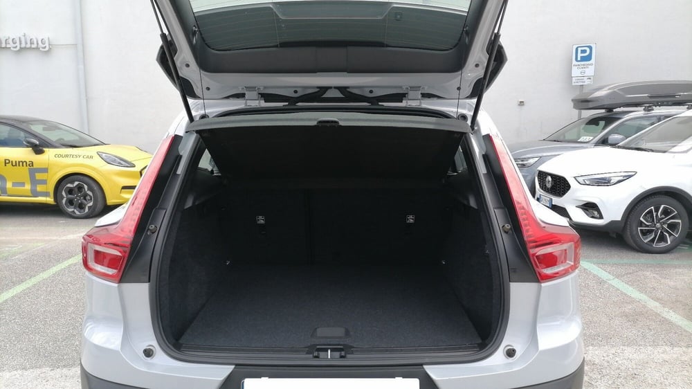 Volvo XC40 usata a Roma (10)