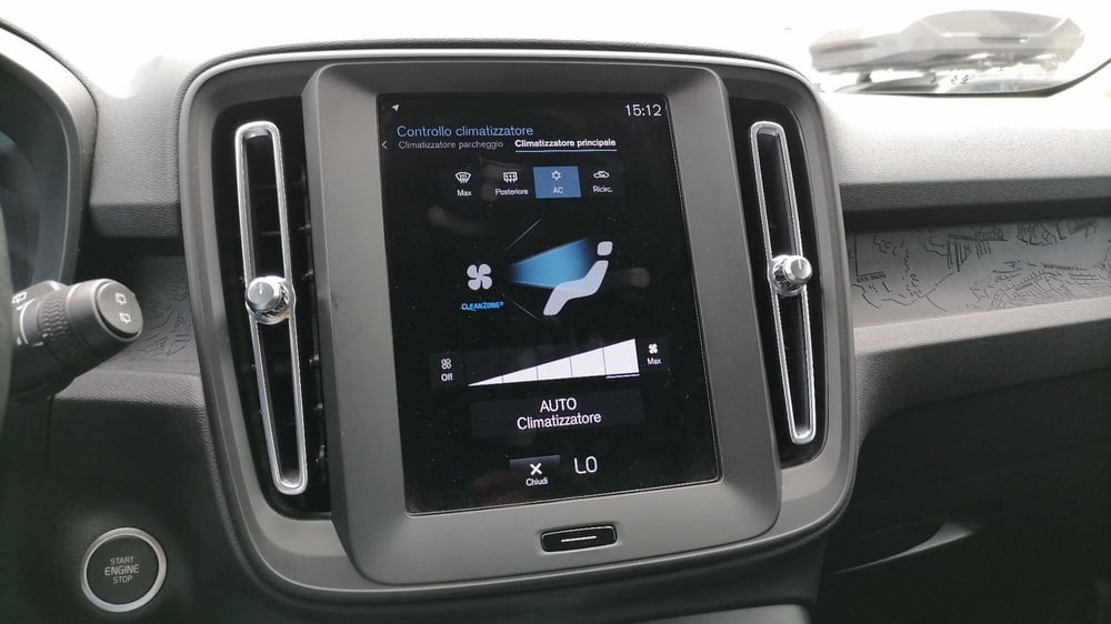 Volvo XC40 usata a Roma (15)