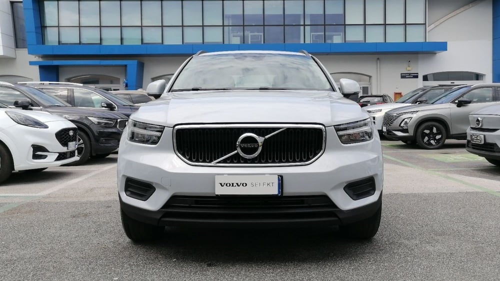 Volvo XC40 usata a Roma (5)