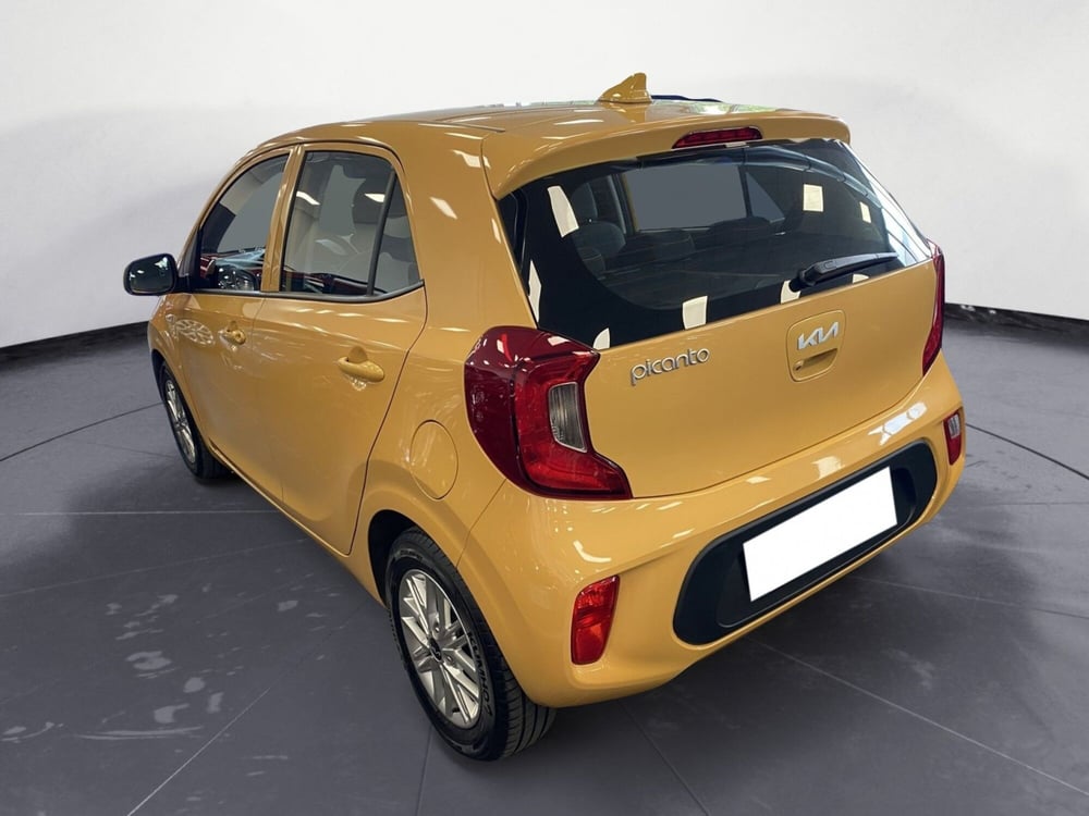 Kia Picanto usata a Monza e Brianza (4)