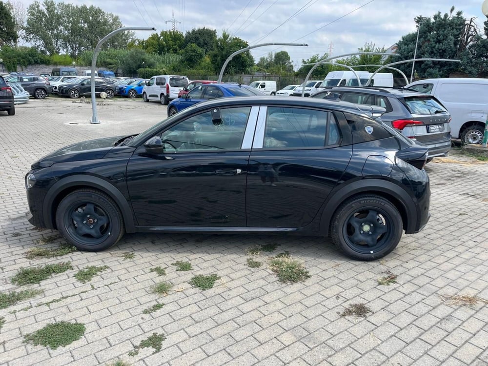 Lancia Ypsilon nuova a Milano (4)