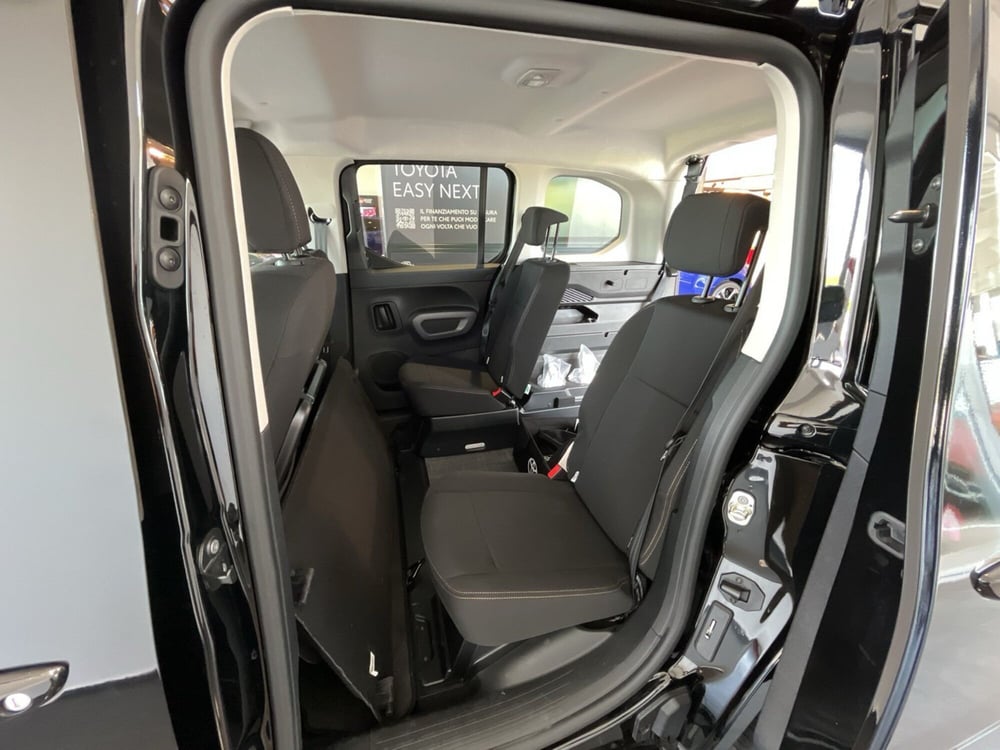 Toyota Proace City Verso nuova a Ragusa (7)