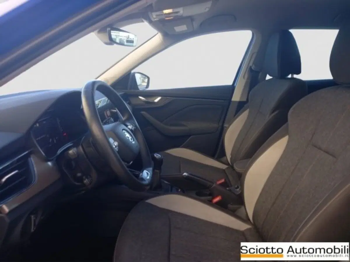 Skoda Kamiq usata a Messina (9)