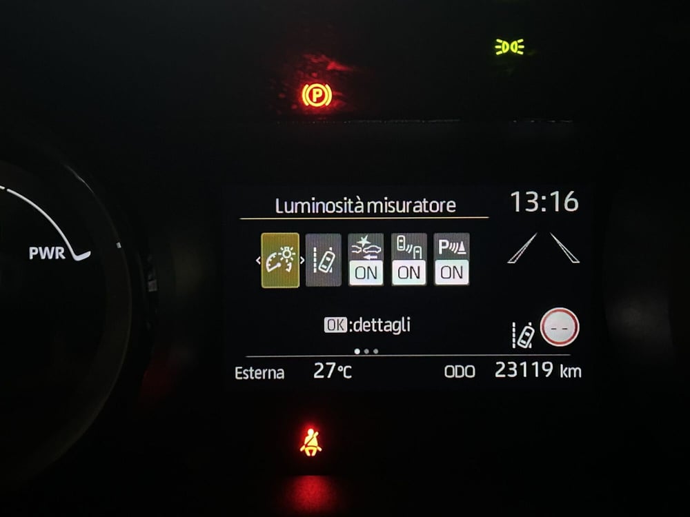 Toyota Yaris usata a Milano (13)