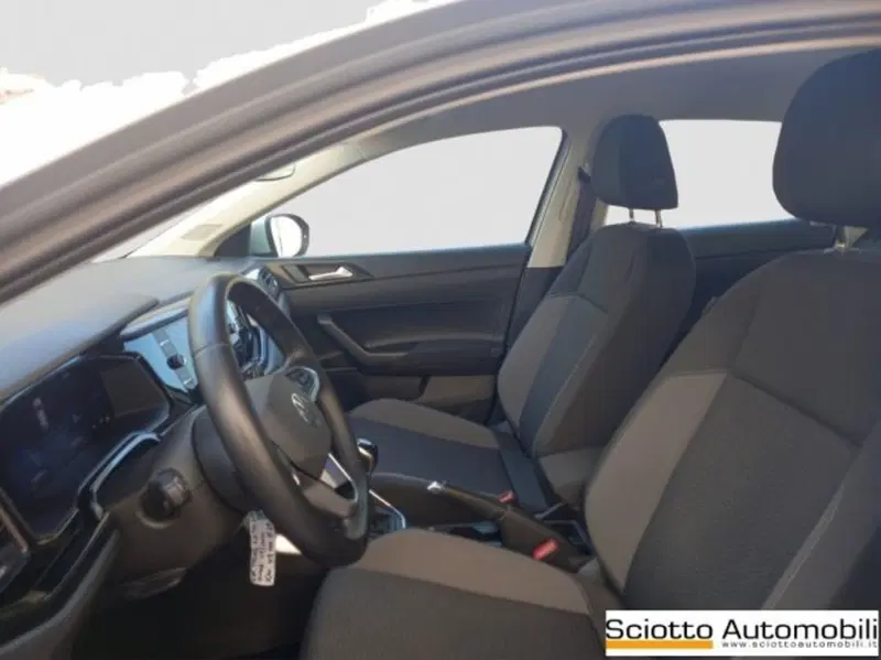 Volkswagen Taigo usata a Messina (8)