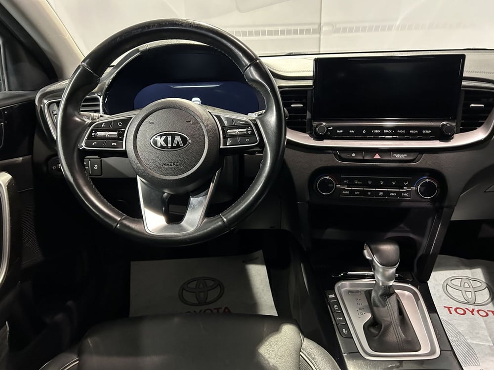 Kia XCeed usata a Milano (10)
