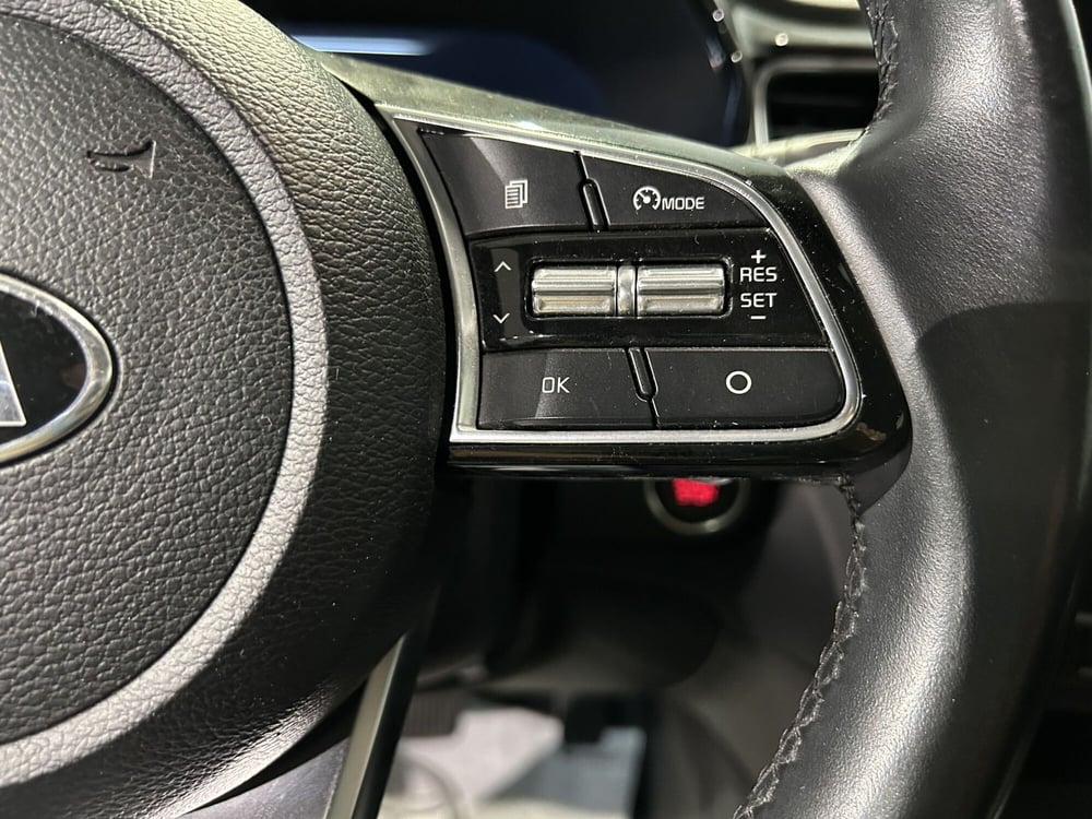 Kia XCeed usata a Milano (19)