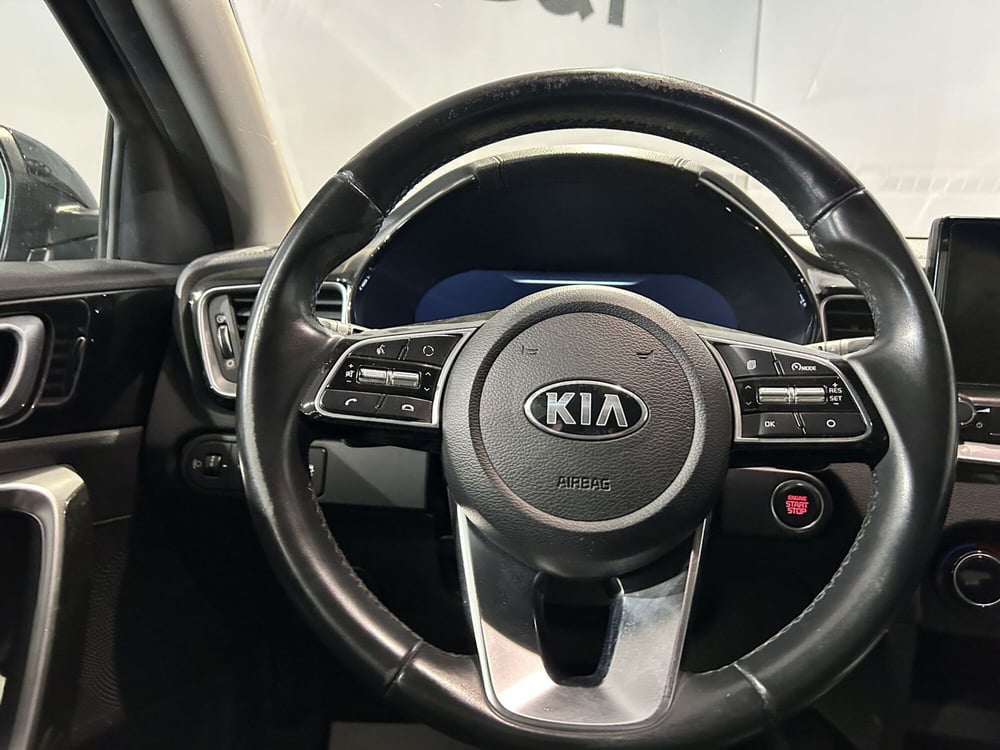 Kia XCeed usata a Milano (8)