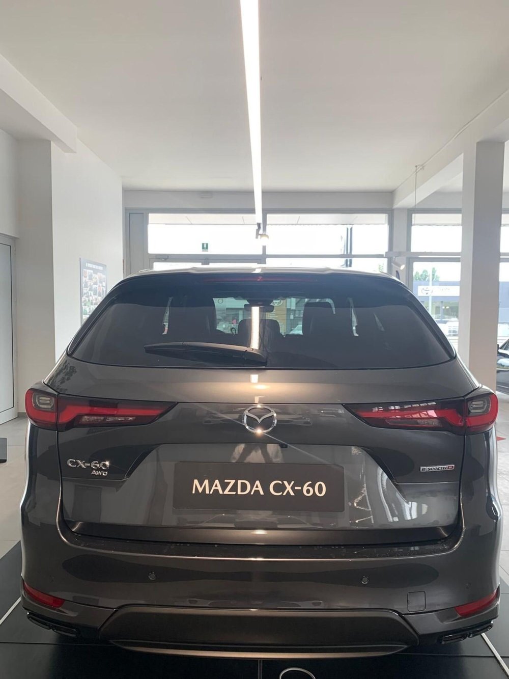 Mazda CX-60 nuova a Cremona (17)