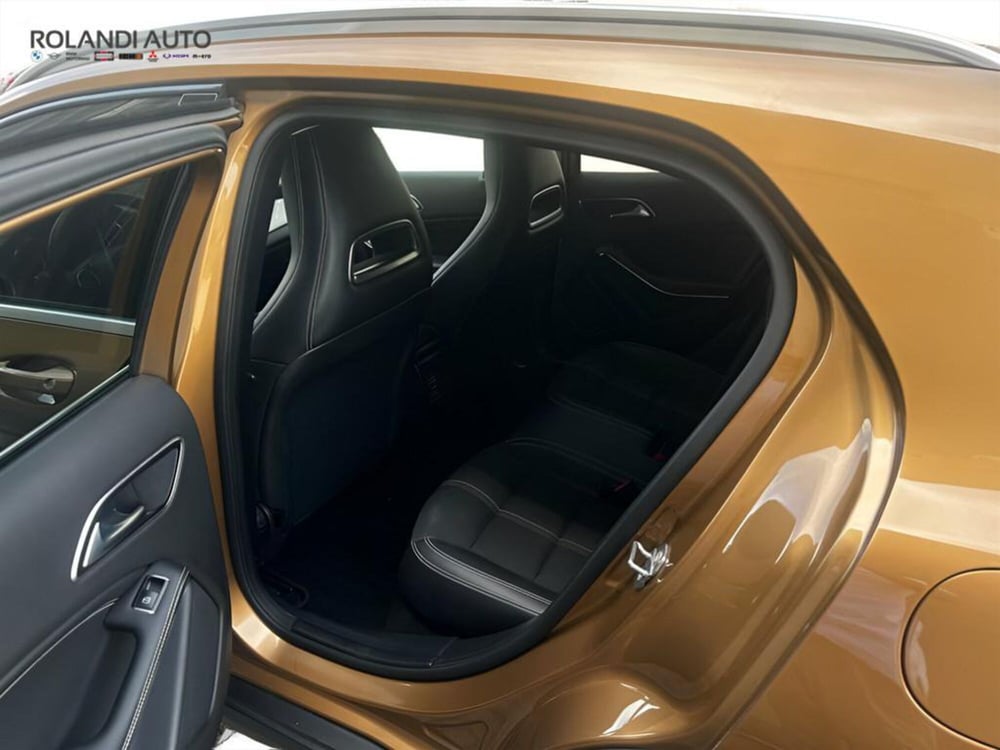 Mercedes-Benz GLA SUV usata a Alessandria (9)