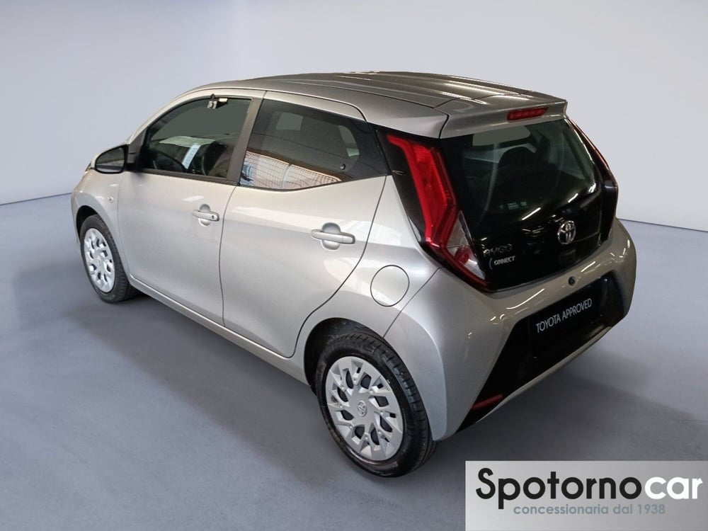 Toyota Aygo usata a Milano (4)