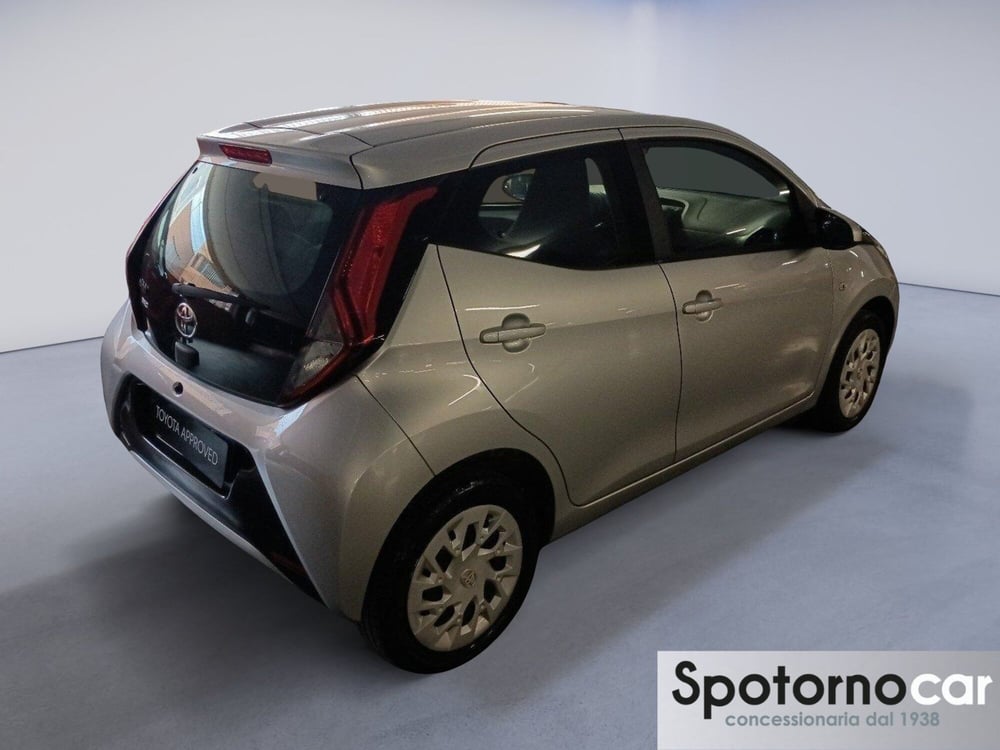 Toyota Aygo usata a Milano (6)