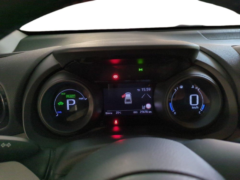 Toyota Yaris Cross usata a Milano (14)