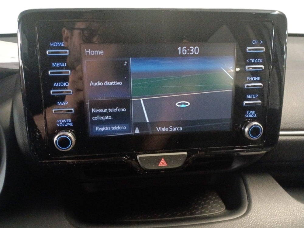 Toyota Yaris usata a Milano (16)