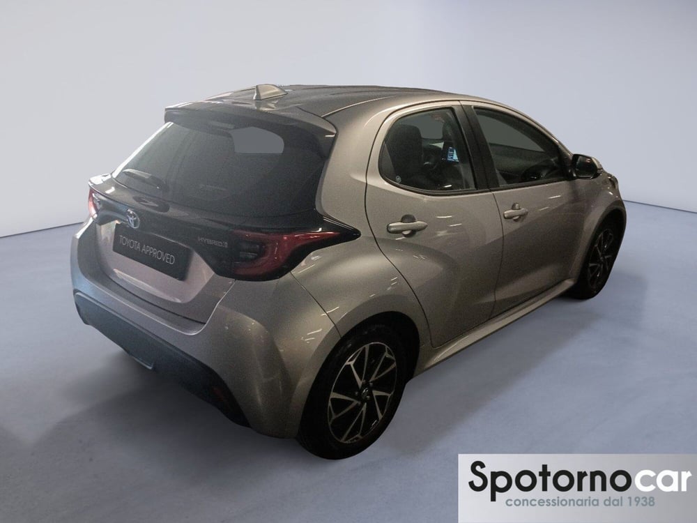 Toyota Yaris usata a Milano (6)