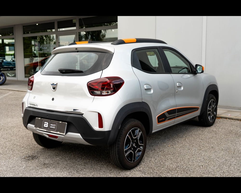 Dacia Spring usata a Treviso (5)