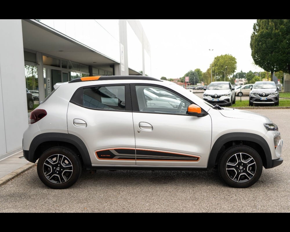 Dacia Spring usata a Treviso (6)