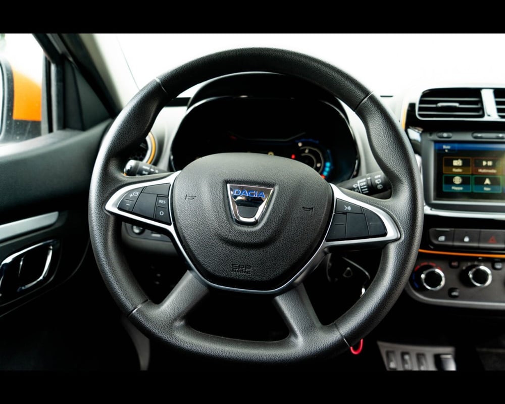 Dacia Spring usata a Treviso (9)