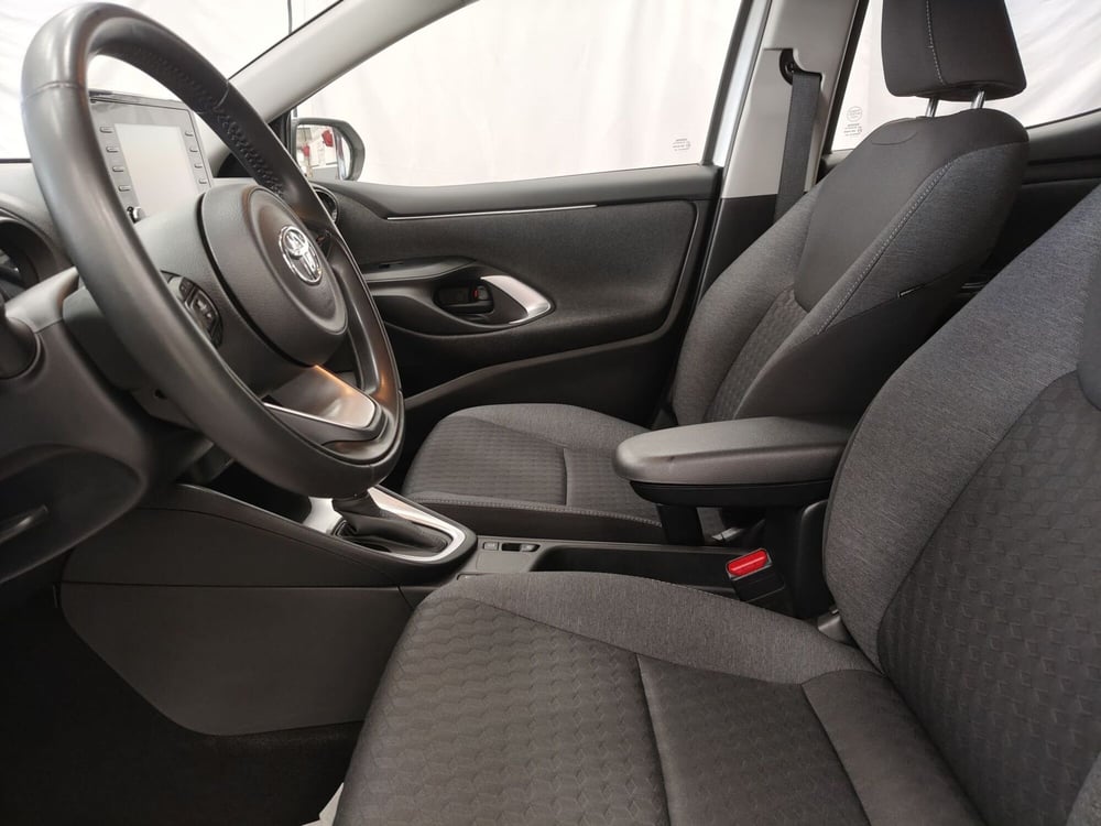 Toyota Yaris usata a Roma (14)