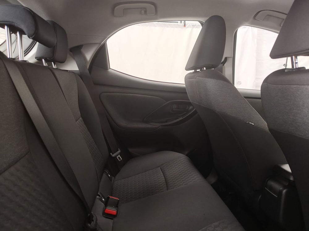 Toyota Yaris usata a Roma (8)