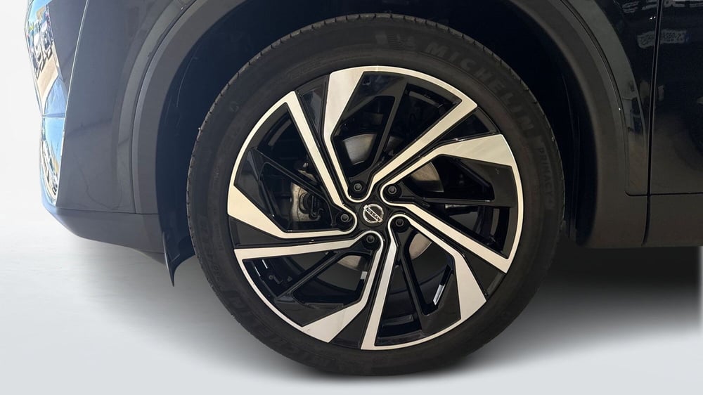 Nissan Qashqai usata a Viterbo (20)