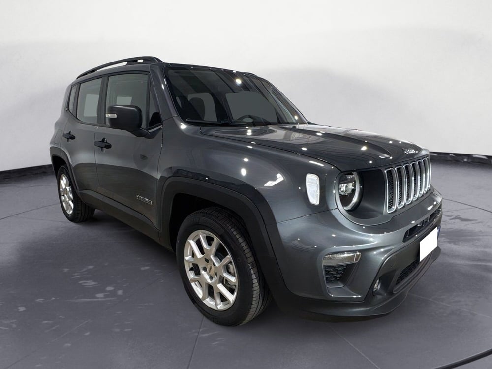 Jeep Renegade nuova a Agrigento (8)
