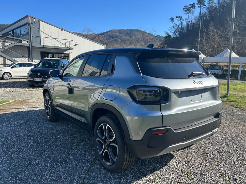 Jeep Avenger nuova  (5)