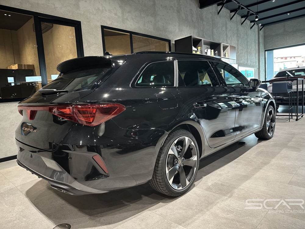 Cupra Leon Station Wagon nuova a Livorno (2)