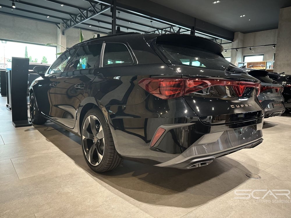 Cupra Leon Station Wagon nuova a Livorno (3)