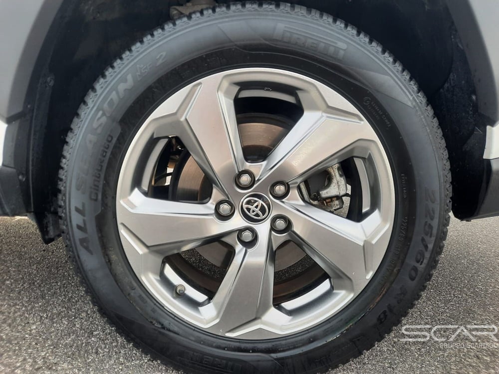 Toyota Rav4 usata a Livorno (9)